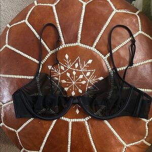 SKIMS | Invisible Plunge Bra Obsidian